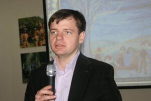 Обком звонит в колокол