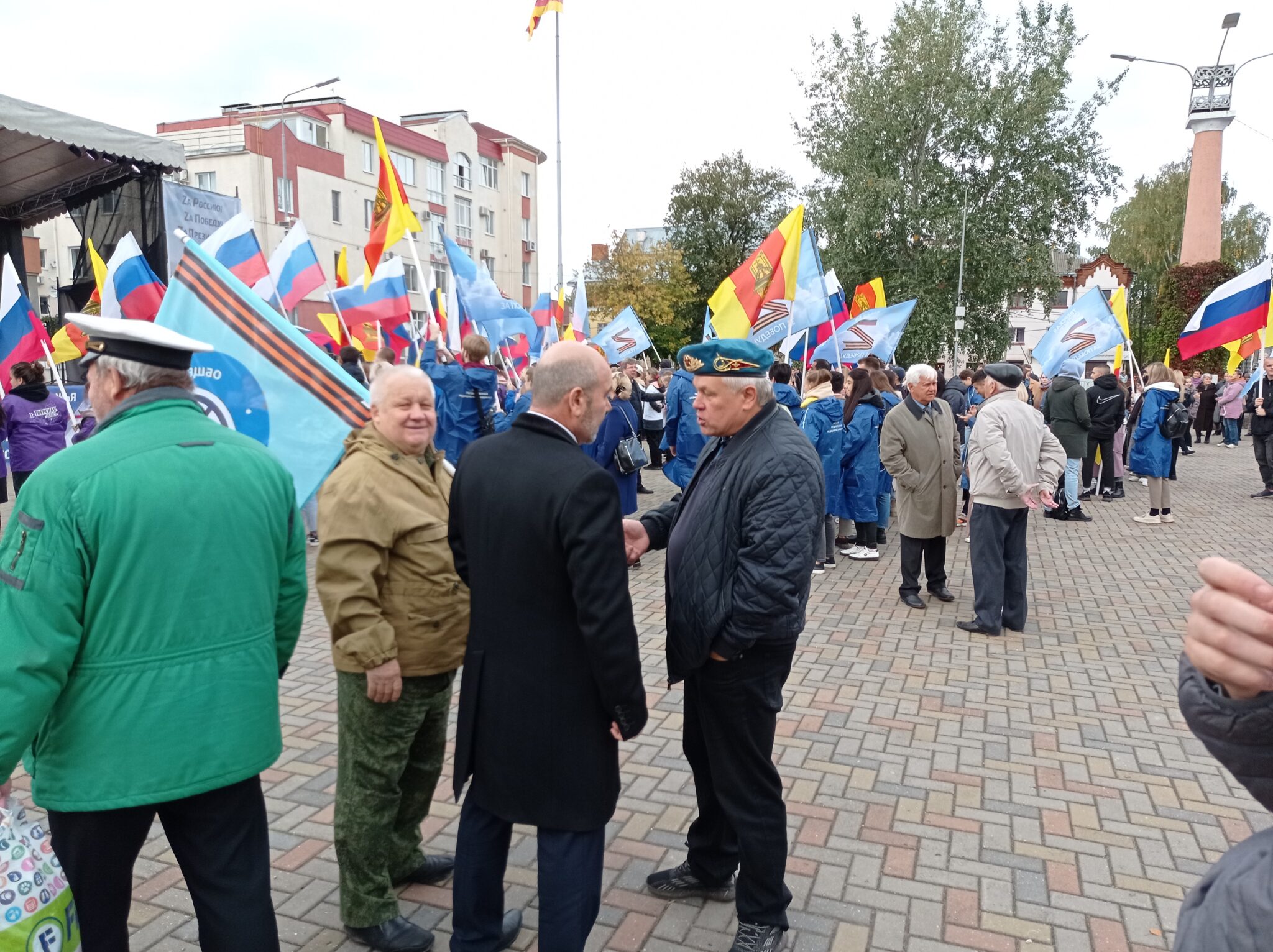 Митинг в твери. Митинг в Твери на площади славы сентябрт2022.