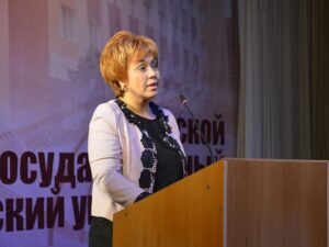 Леся Чичановская: «При желании и системном подходе кадровый вопрос в тверской медицине можно решить за пять лет»
