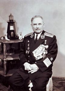 Филипп Октябрьский. Он защищал Севастополь