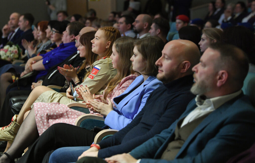 В Твери наградили победителей конкурса профессионального мастерства «Грани»