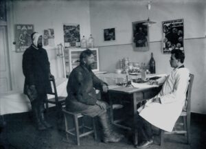 Архив: как тверские врачи пьяницам помогали