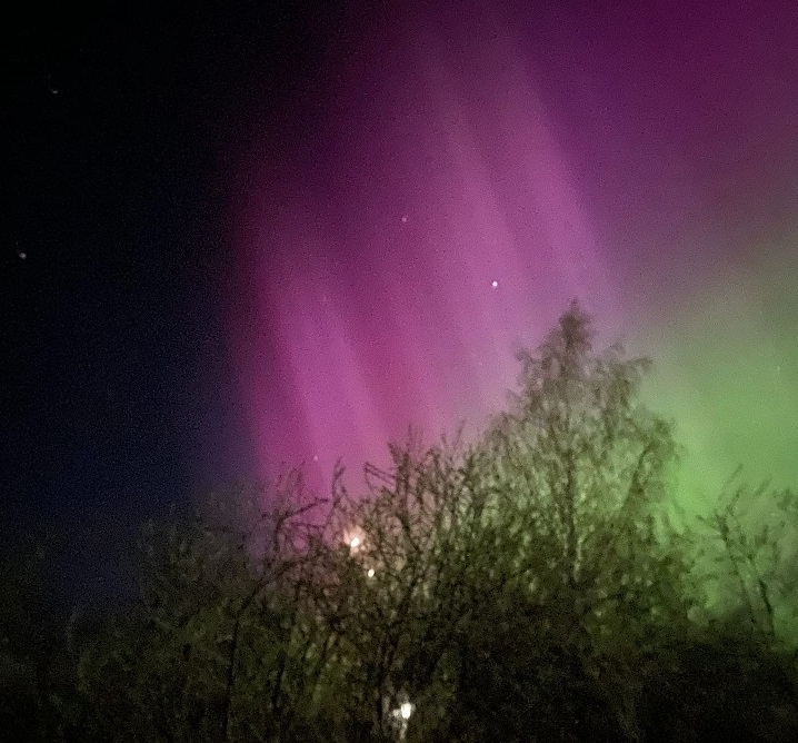 Жители Тверской области наблюдали северное сияние: это знак или игры природы?