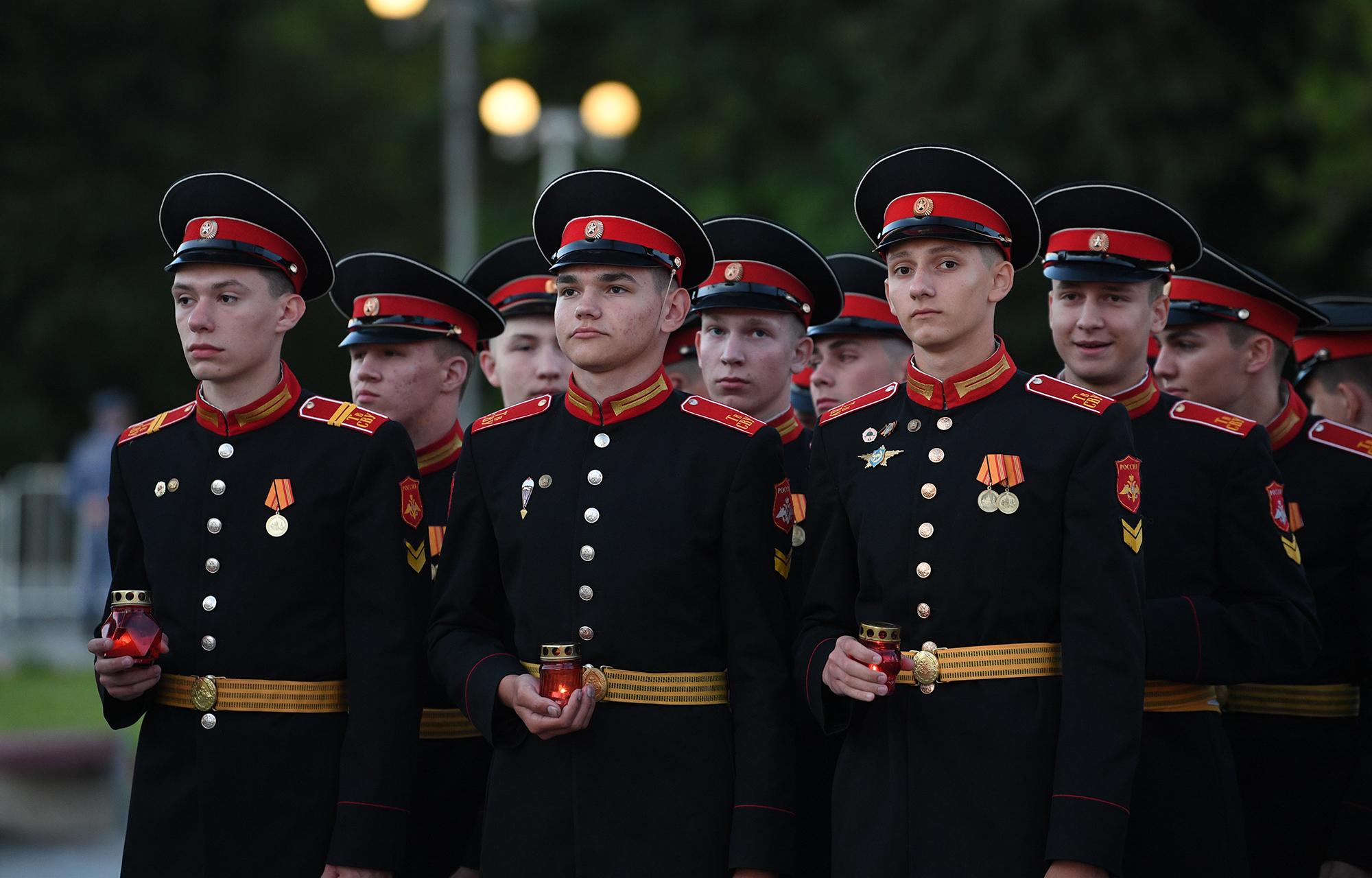 У Обелиска Победы в Твери прошла акция «Свеча Памяти»