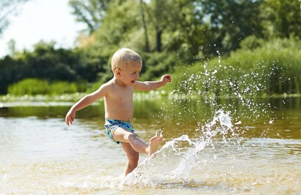 Специалисты призывают родителей усилить контроль за детьми