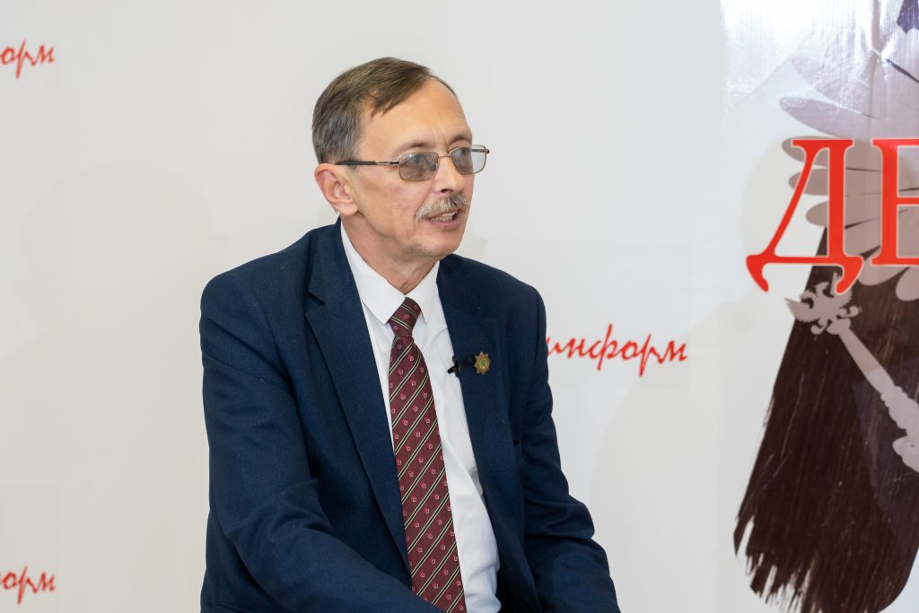 «Держава-информ»: Глава Оленинского округа Олег Дубов ответил на острые вопросы