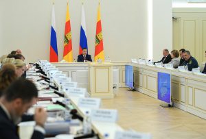 Губернаторская повестка: поддержка семей и подрастающего поколения