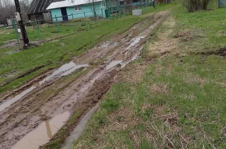 Калининский район: дороги не ремонтируем, пересаживаемся на внедорожники!