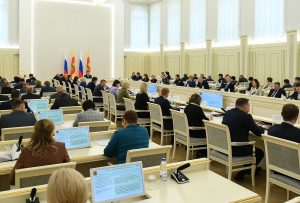 Губернаторская повестка: благоустройство и ремонт дорог