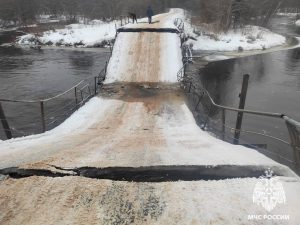 В Бологовском округе рухнул мост: кто виноват, разберется прокуратура