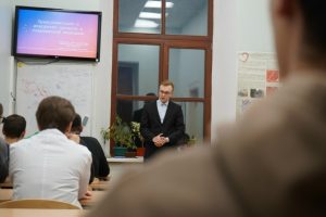 В Школе хирурга ТвГМУ прошла лекция представителя НМИЦ трансплантологии и искусственных органов