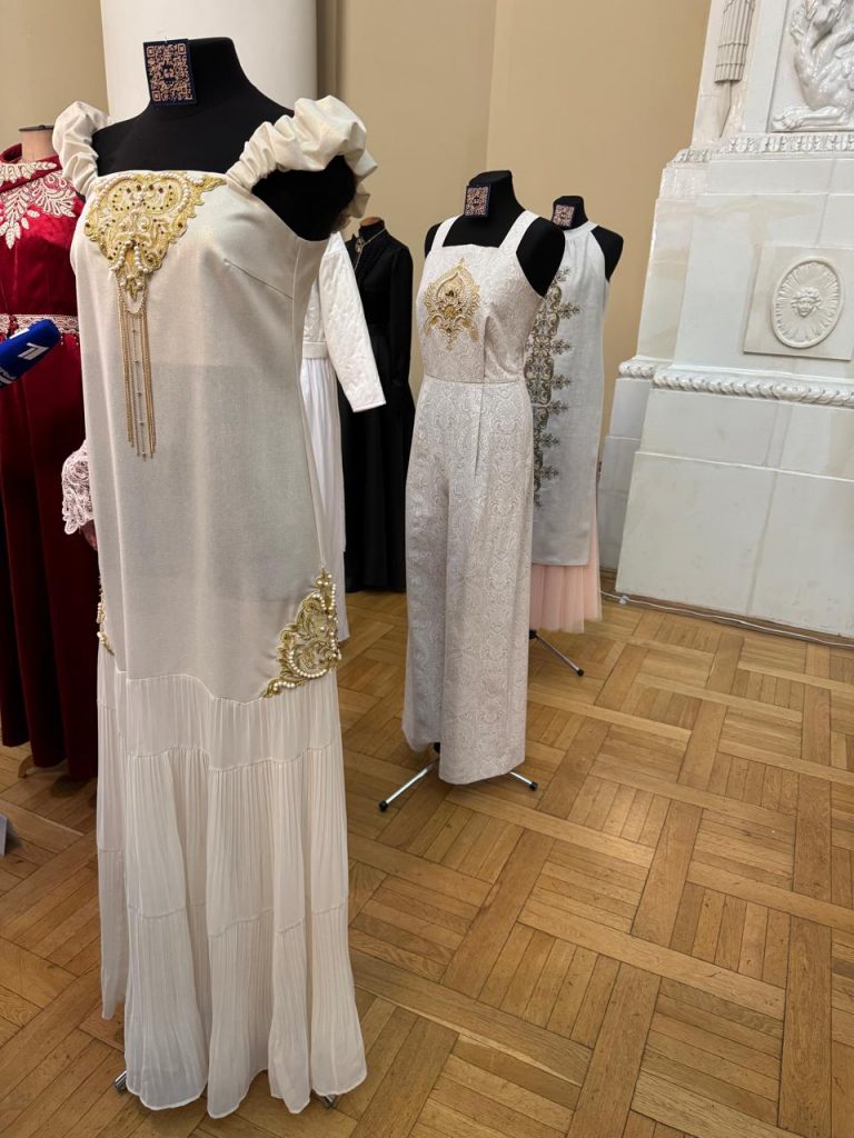 «Торжокские золотошвеи» в Таврическом дворце