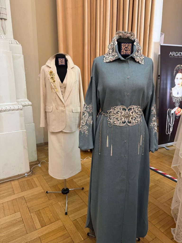 «Торжокские золотошвеи» в Таврическом дворце