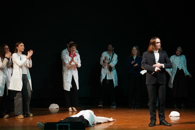 Первокурсники Тверского медуниверситета представили свой первый капустник