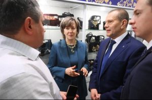 "Торжокские золотошвеи" представляют Россию на международных выставках