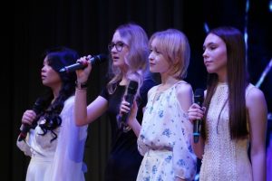 Гимназисты ТвГМУ устроили рождественские колядки