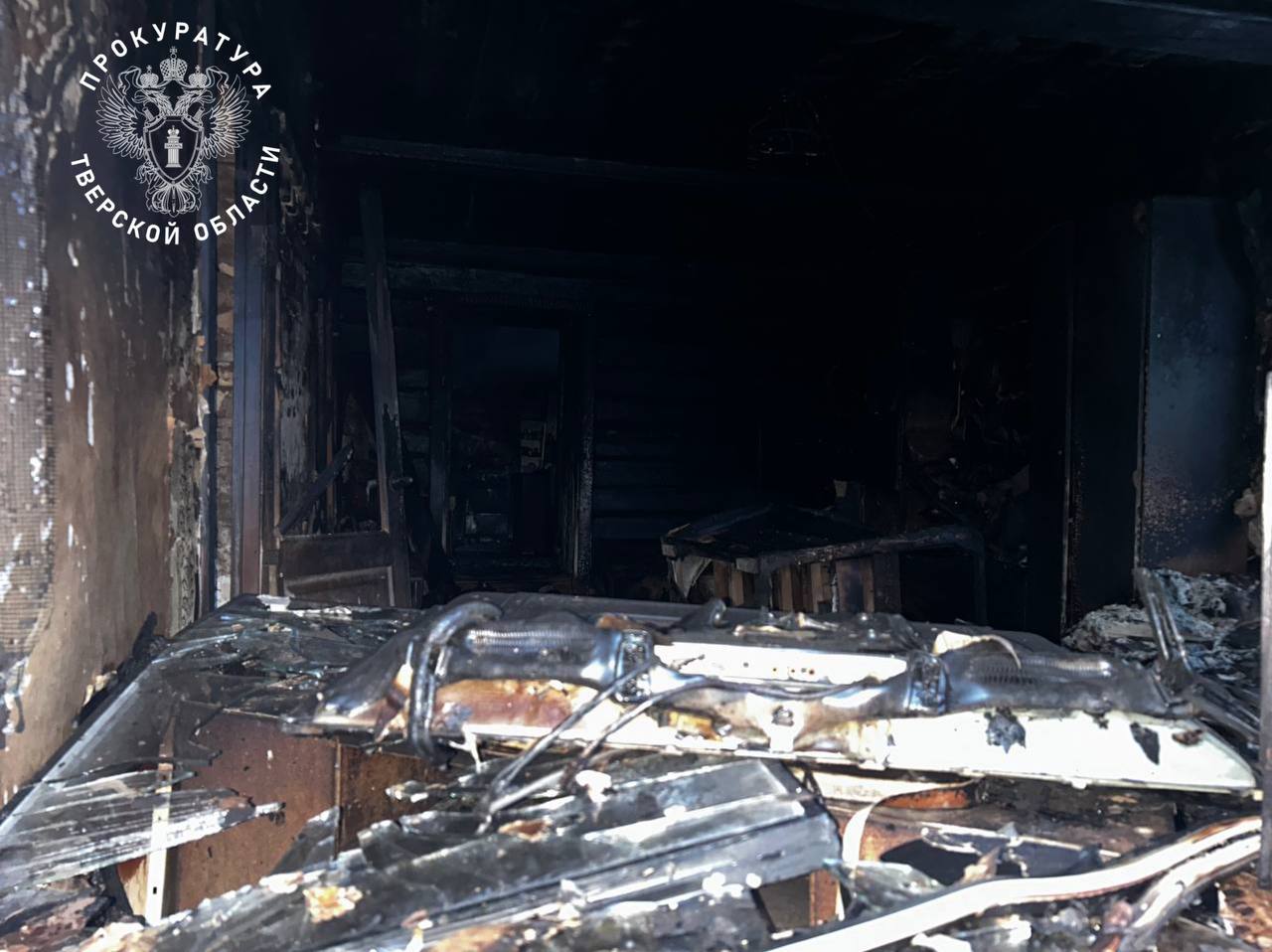 В Кувшиново при пожаре погибли два человека