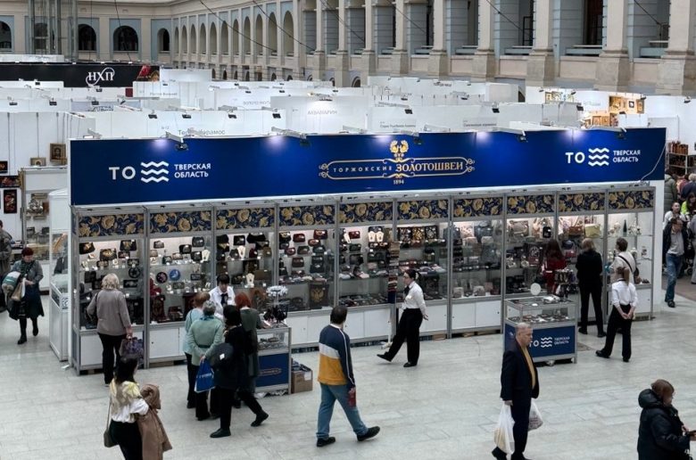 "Торжокские золотошвеи" покорили московский Гостиный двор