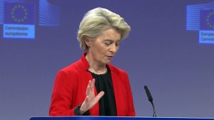 Полит-оливье: мир на грани бойни, в Пхеньяне всё спокойно