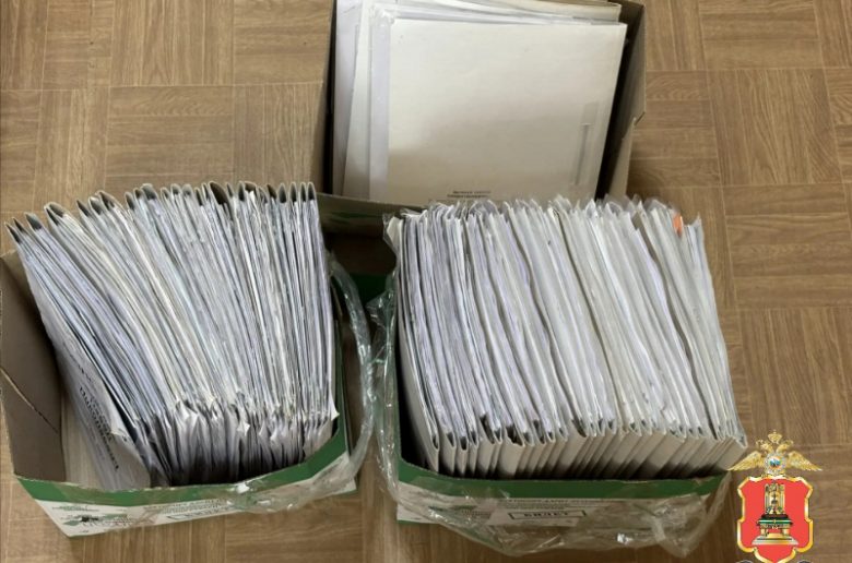 Пресечена работа вуза, где студенты покупали экзамены