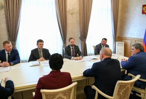 Губернаторская повестка апреля 2026