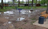 В Торжке администрация отчиталась о благоустройстве парка, весьма обескуражив жителей