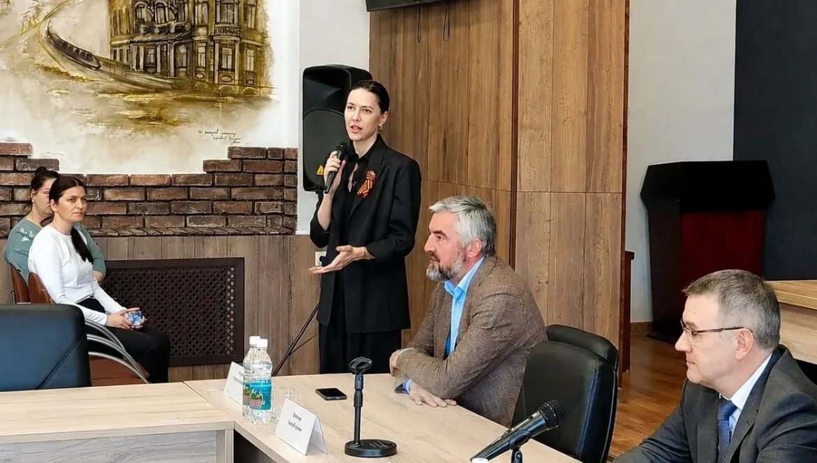 Бежецк с рабочим визитом посетила депутат Госдумы Алёна Аршинова