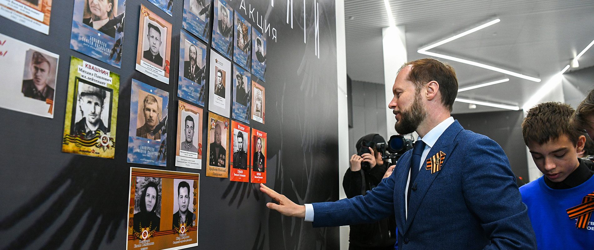 Виталий Королев рассказал молодежи, что для него значит День Победы, и поделился воспоминаниями о своих дедах-фронтовиках
